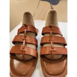 Maurices Women's Size 9 Leather Sandals, Exc. Cond, Brown